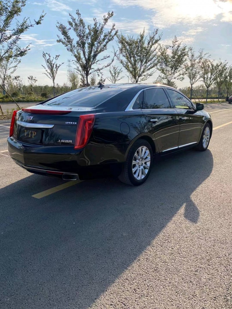 徐州16年凯迪拉克XTS8