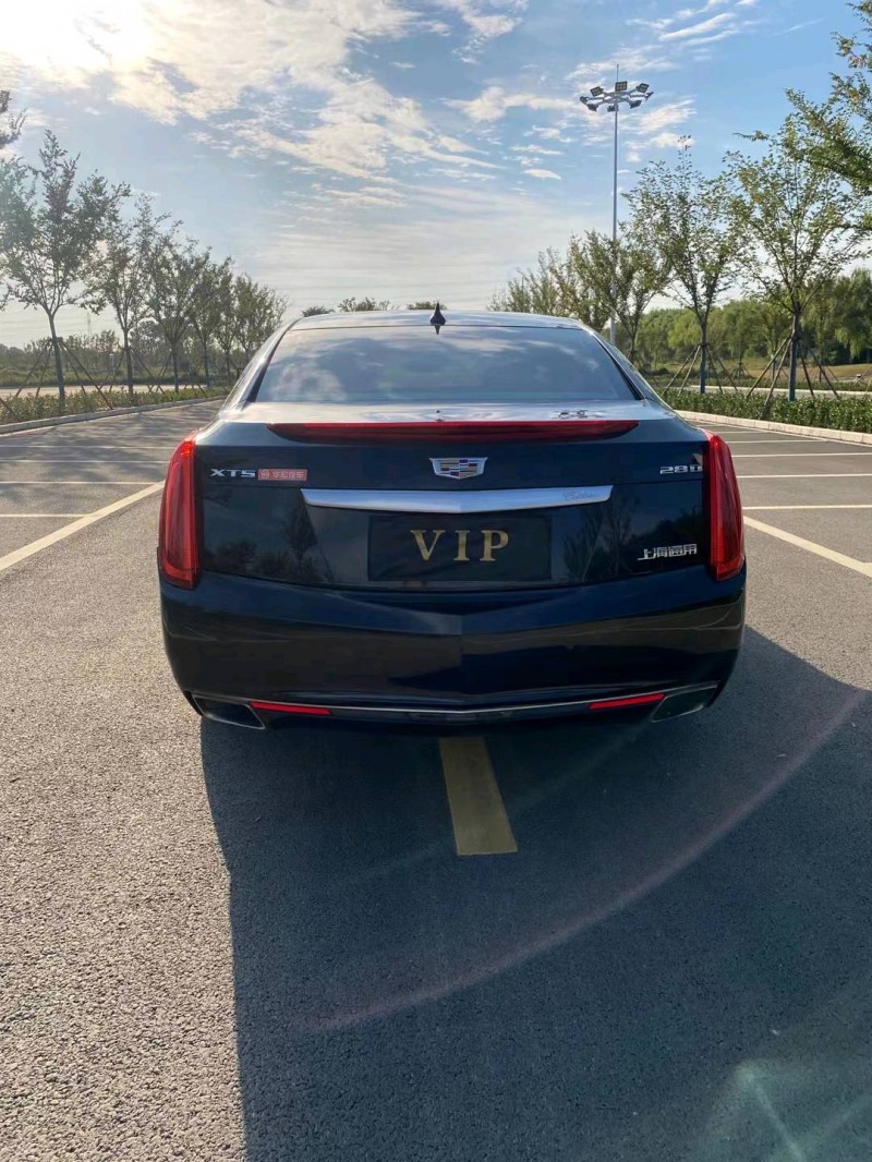 徐州16年凯迪拉克XTS9