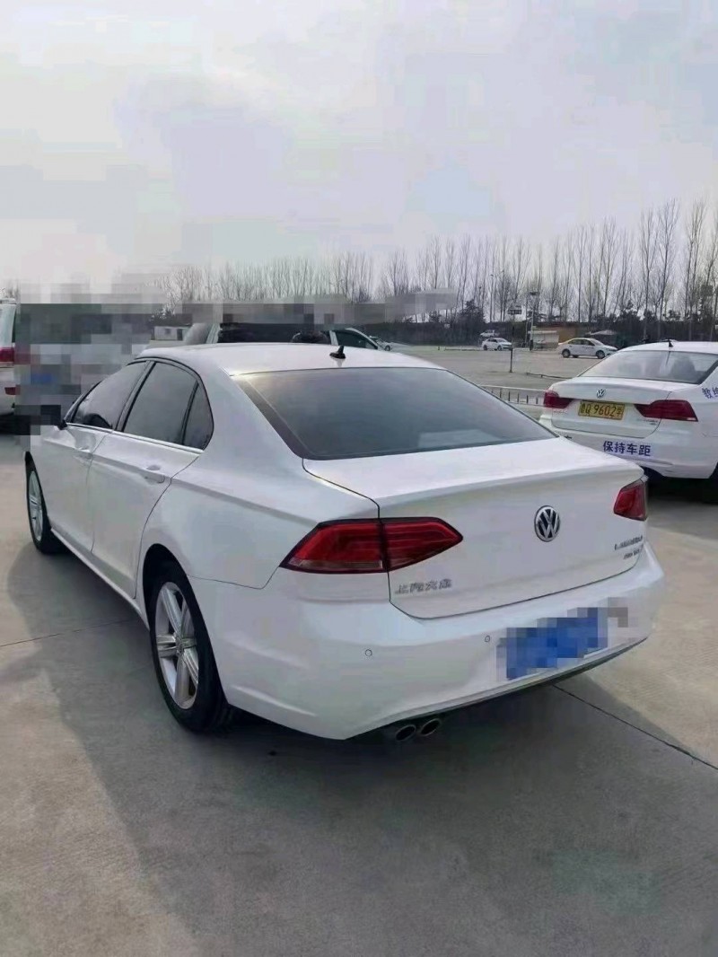 济南17年大众凌渡7
