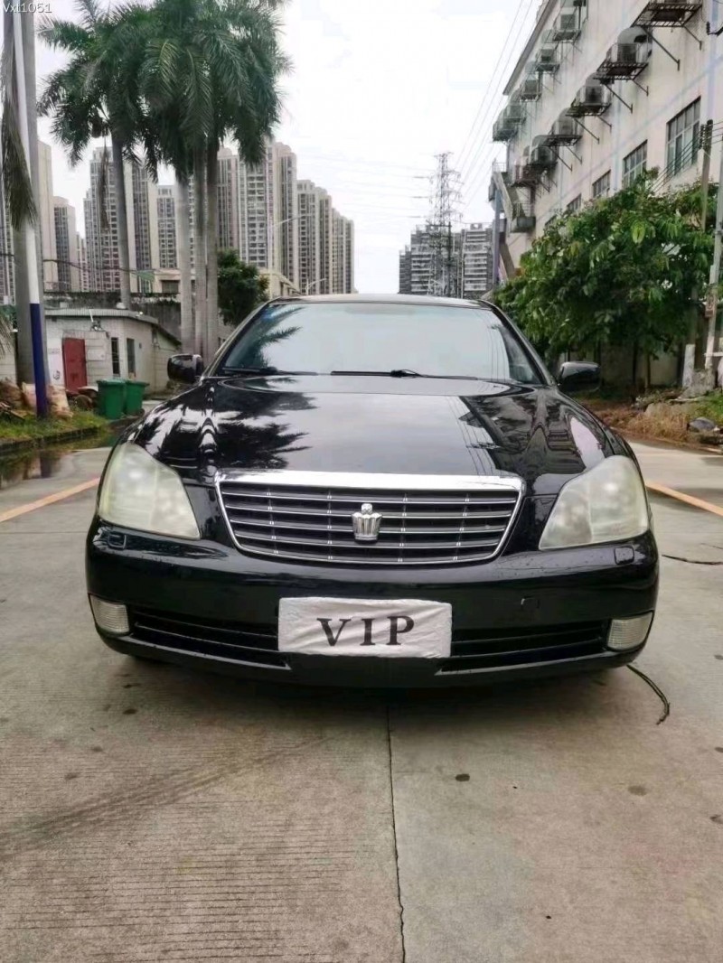 广州08年丰田皇冠1