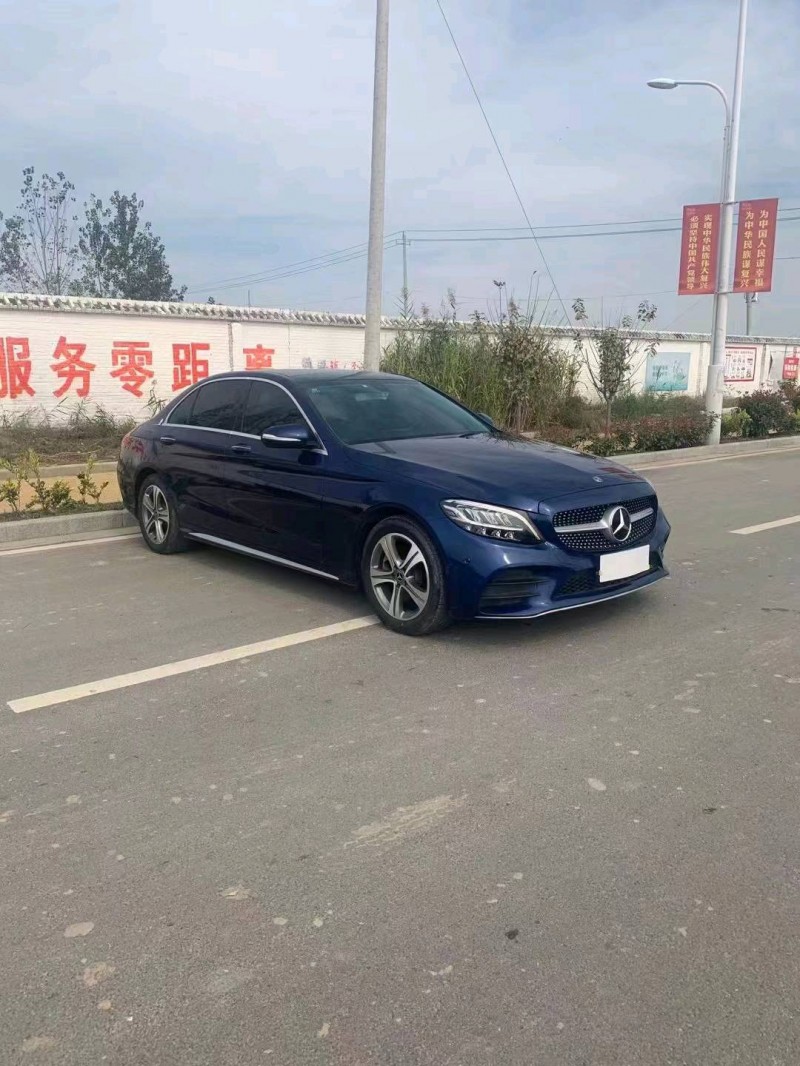 宜春19年奔驰C3