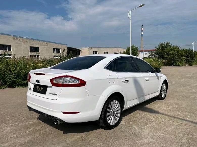 盐城12年福特蒙迪欧-致胜2