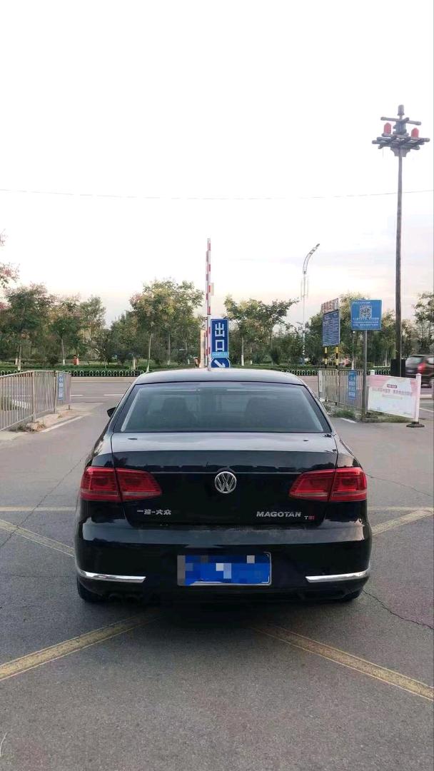 北京14年大众迈腾8