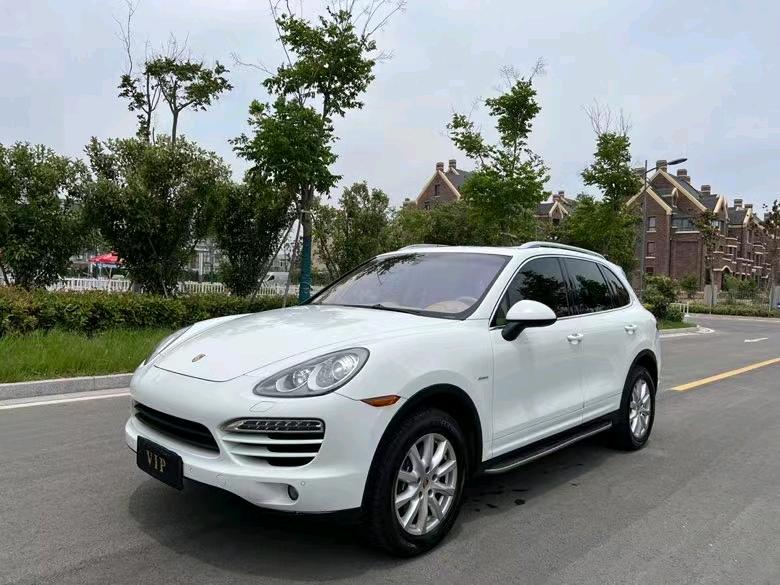 盐城14年保时捷卡宴2