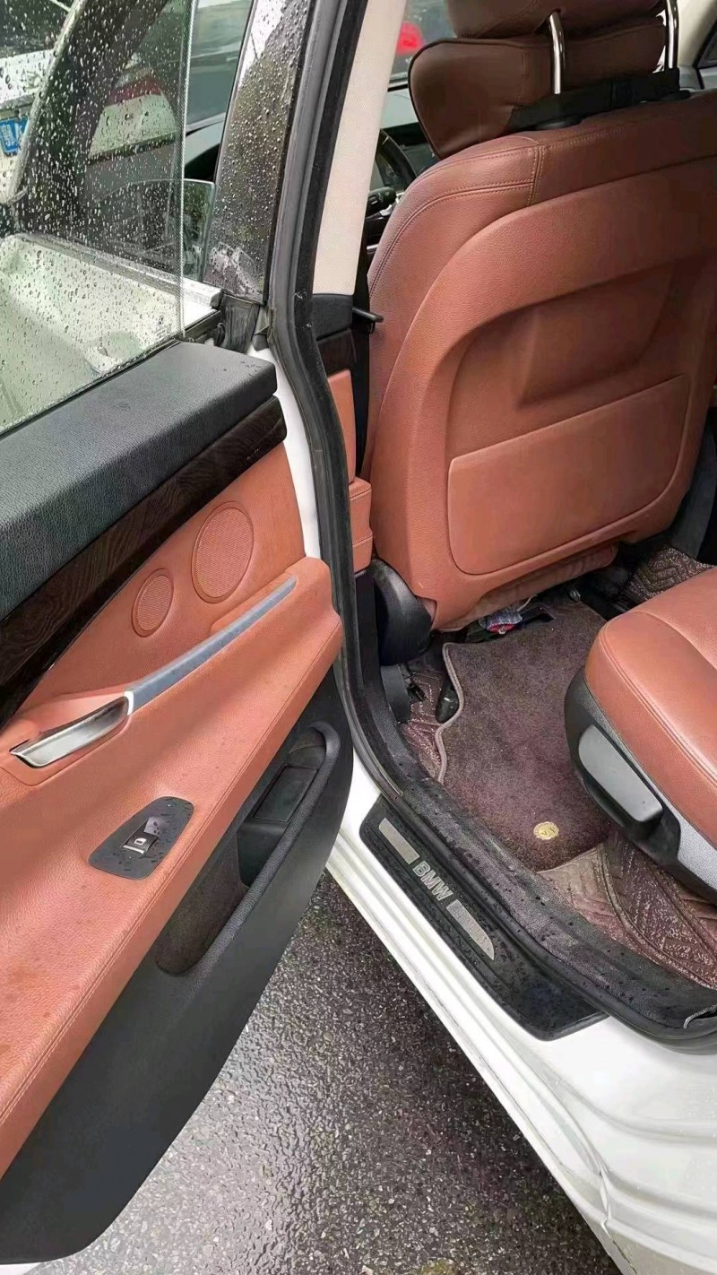 北京14年宝马5系GT4