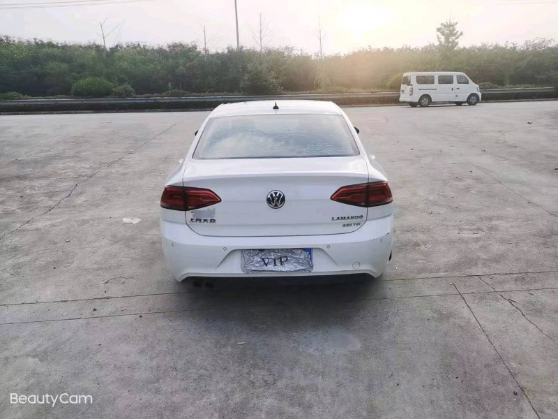 徐州17年大众凌渡9