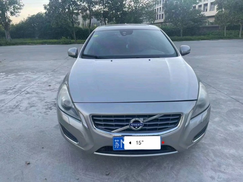 泰州13年沃爾沃S60L1