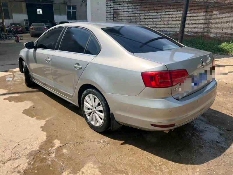 保定16年大众速腾7