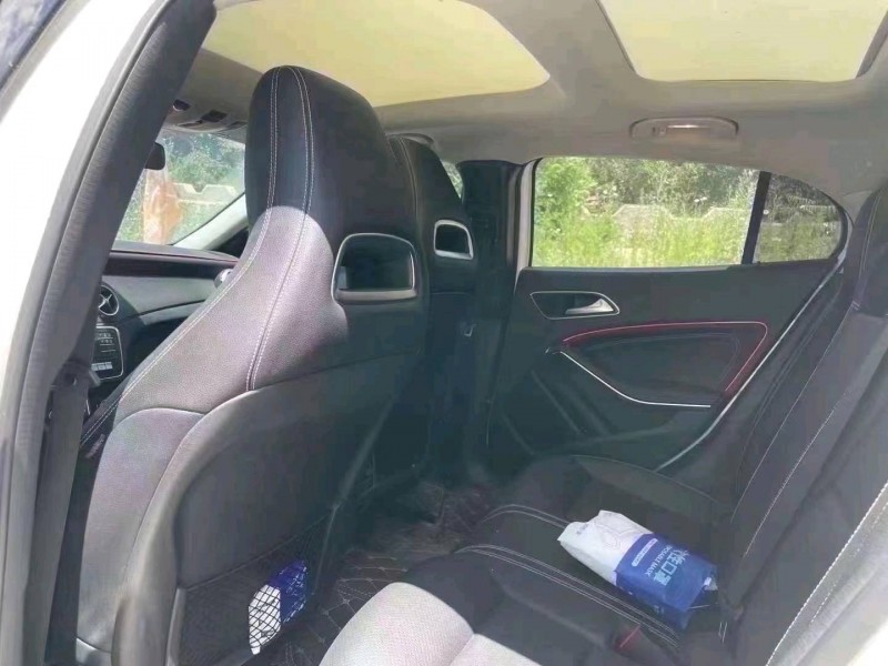 邢台19年奔驰GLA5