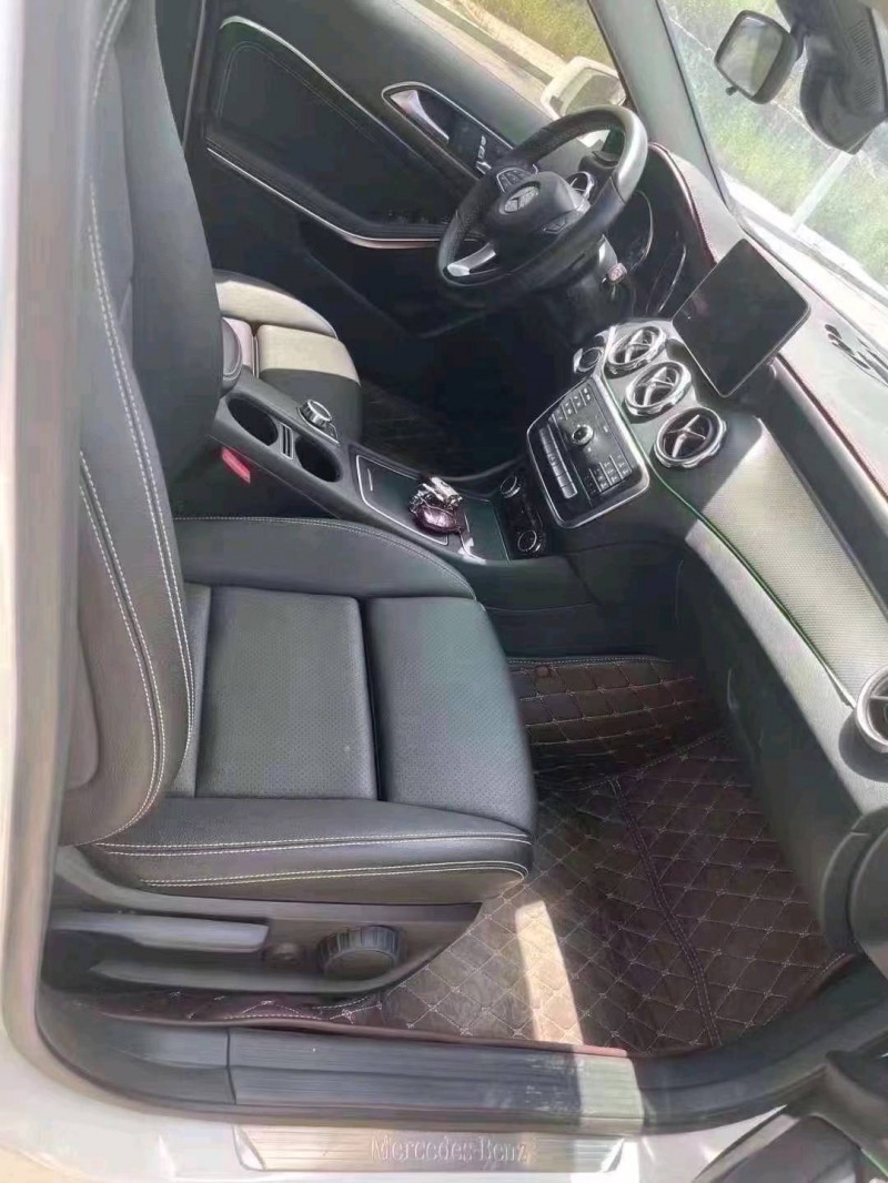 邢台19年奔驰GLA7