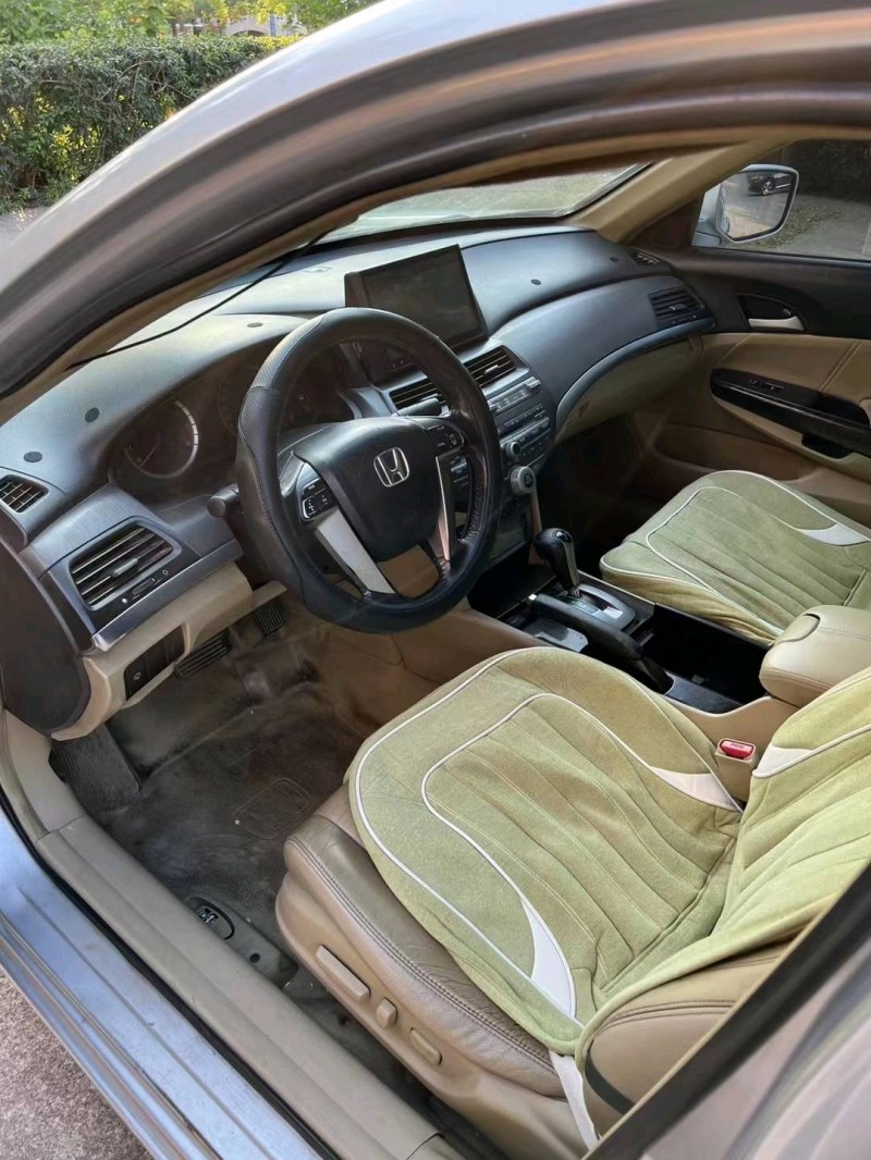 邢台10年本田雅阁4