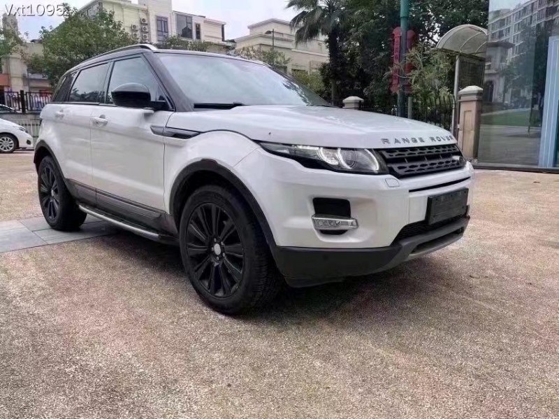 广州16年路虎揽胜极光(进口)3