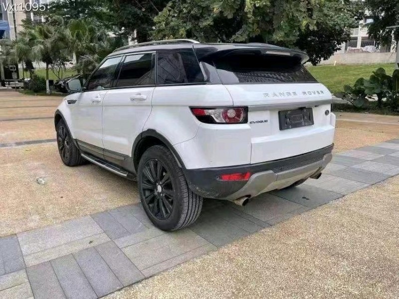 广州16年路虎揽胜极光(进口)8