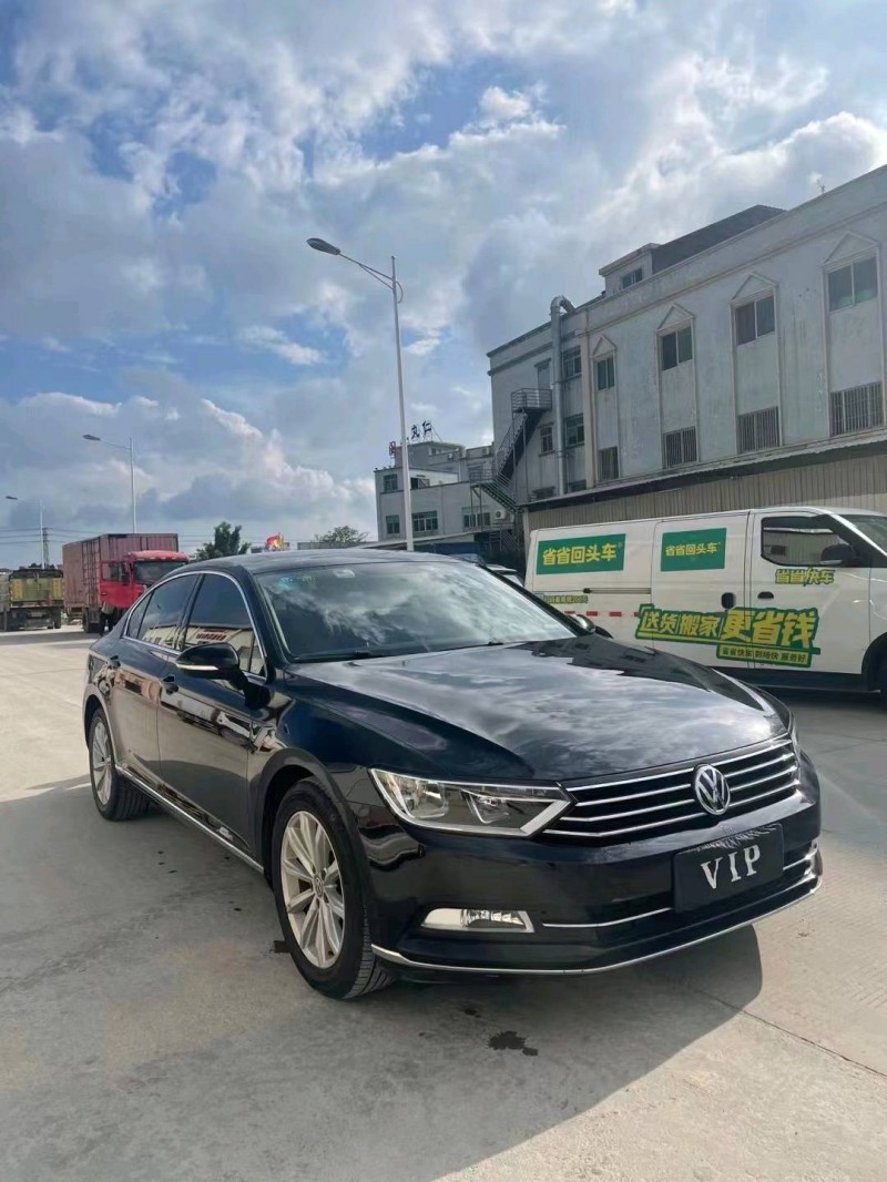 东莞17年大众迈腾2