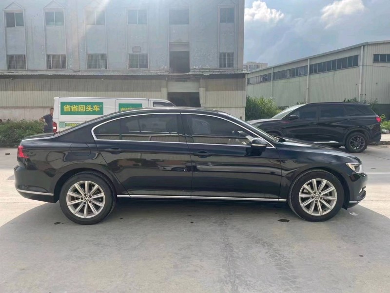 东莞17年大众迈腾6