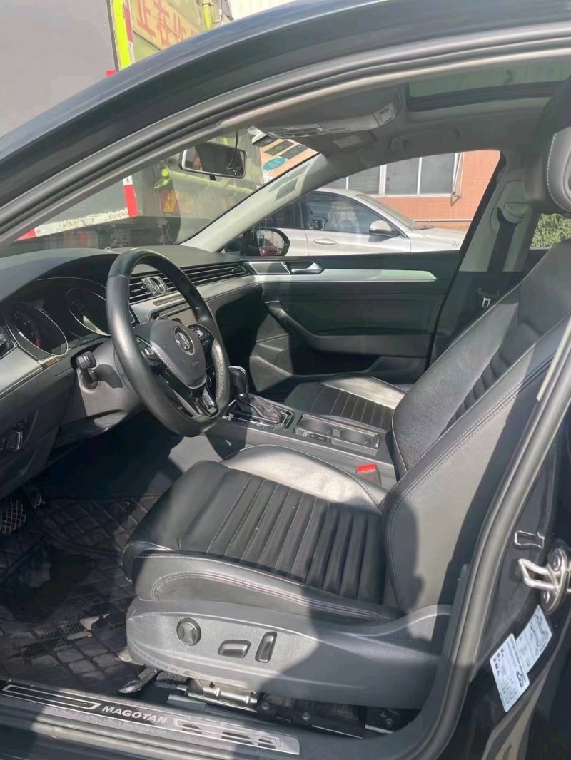 东莞17年大众迈腾7