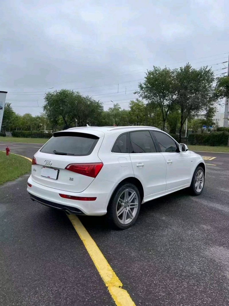 东营12年奥迪Q53