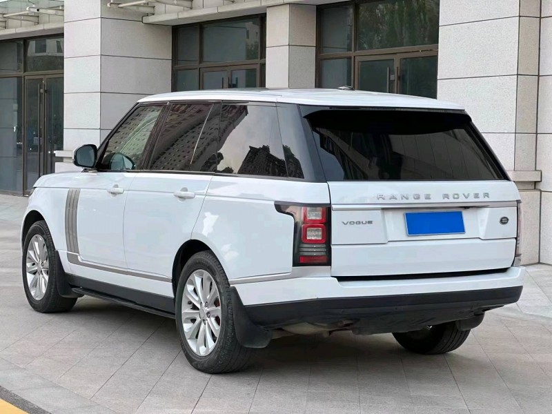 济宁14年路虎揽胜行政8