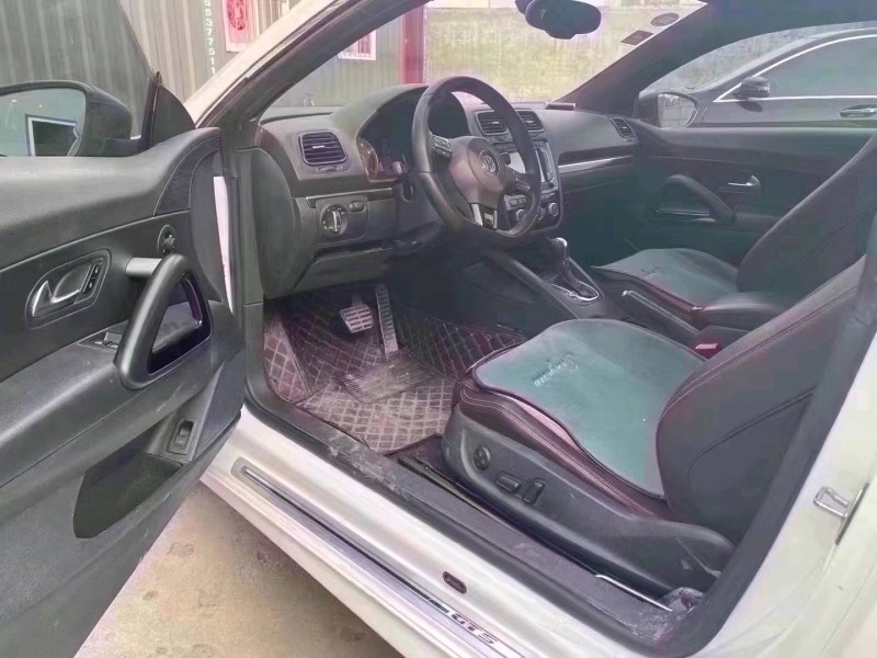 济宁14年大众尚酷5