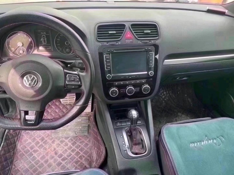 济宁14年大众尚酷6