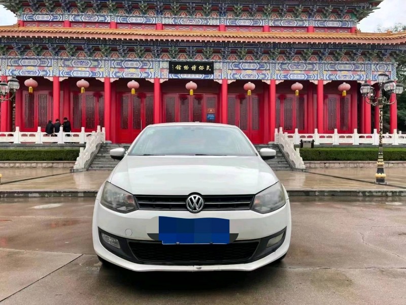 青岛13年大众polo1
