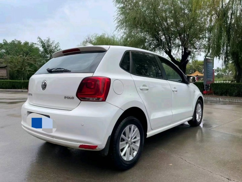 青岛13年大众polo6