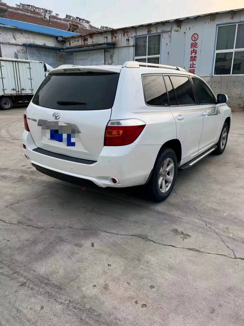 北京12年丰田汉兰达5