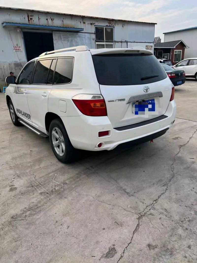 北京12年丰田汉兰达6