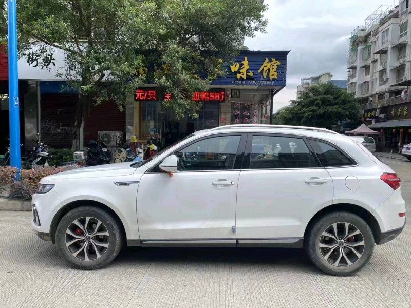 南宁18年众泰T6002