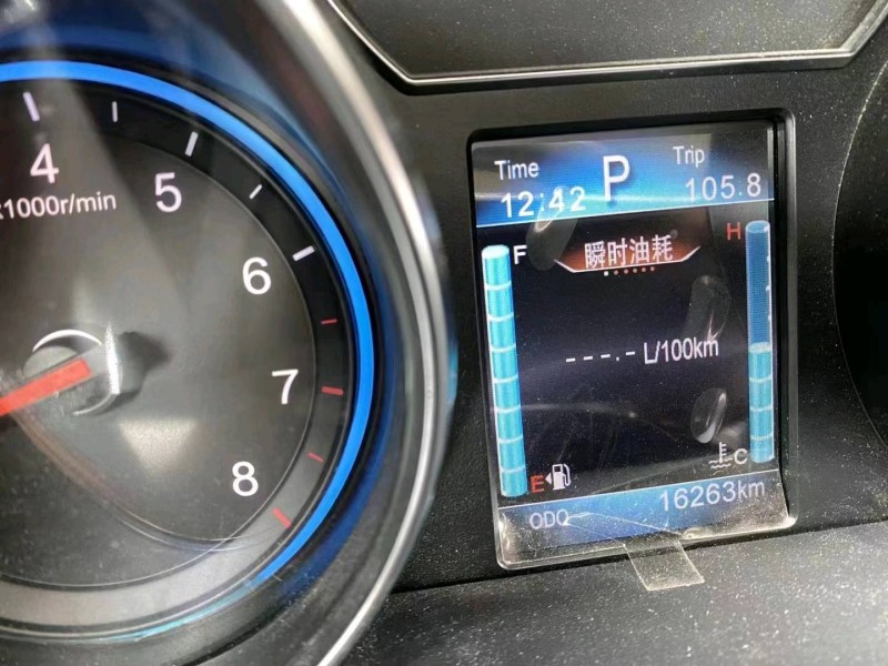 南宁18年众泰T6007