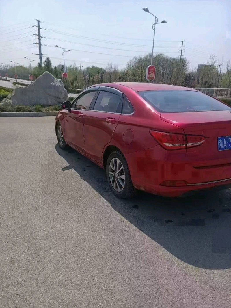 聊城18年北汽紳寶D507