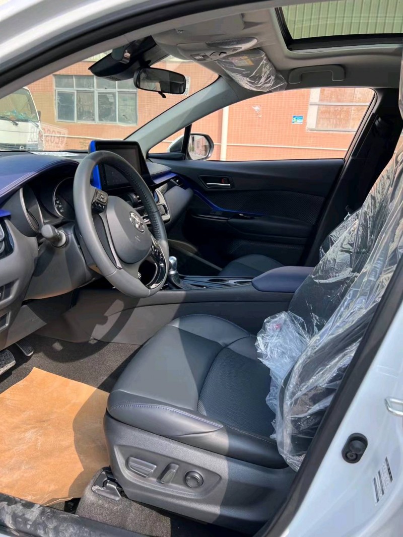 东莞21年丰田CHR4