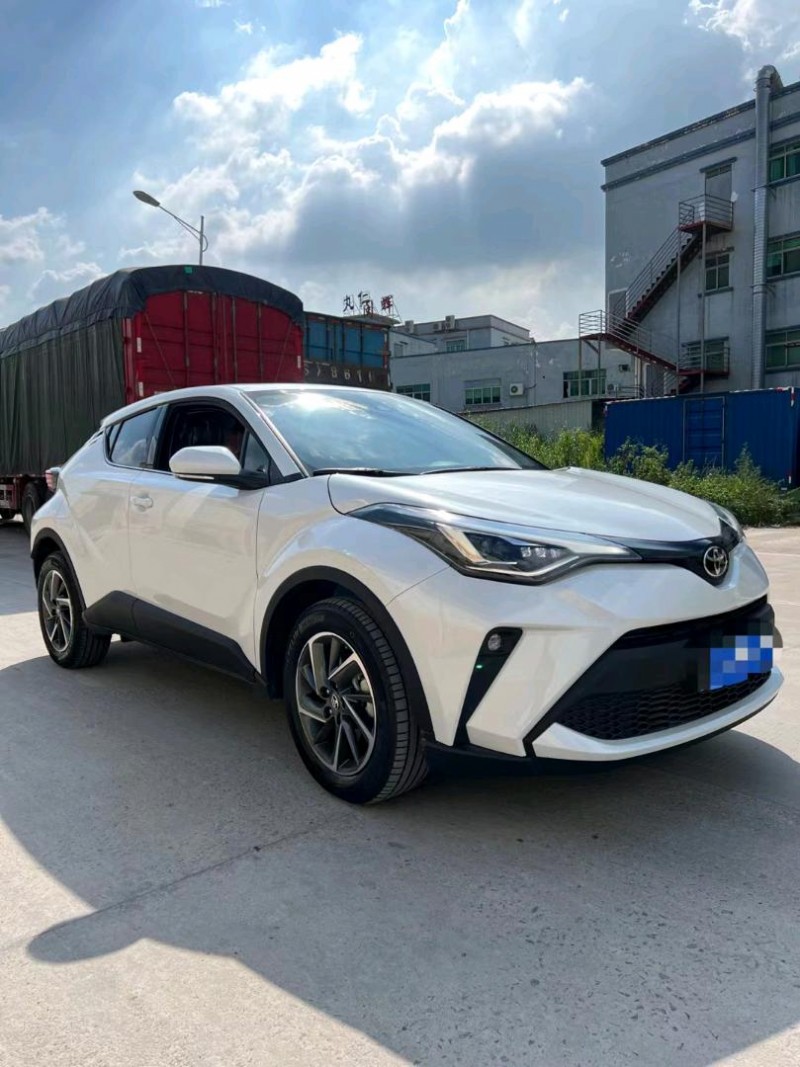 东莞21年丰田CHR3