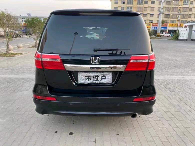 徐州15年本田艾力绅9