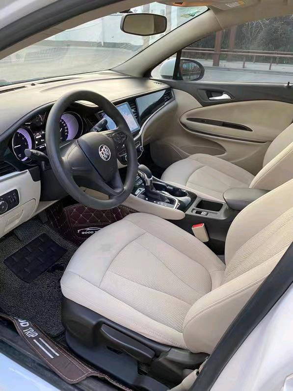 徐州17年别克威朗9