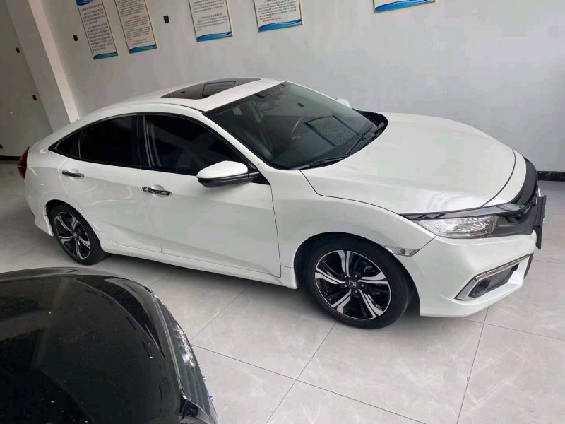 济南19年本田思域2