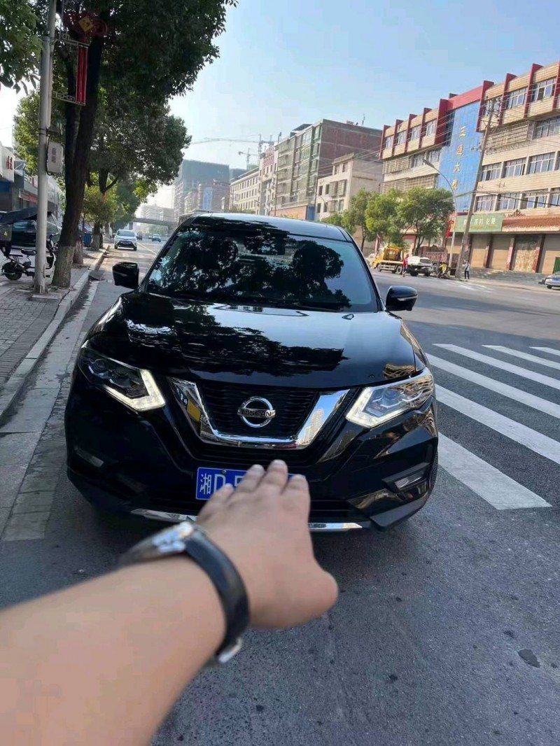 济南20年日产奇骏9