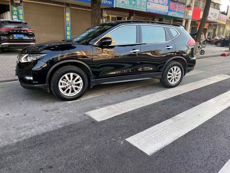 济南20年日产奇骏2