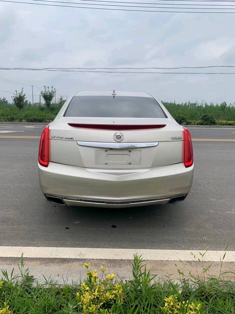 徐州13年凯迪拉克XTS9