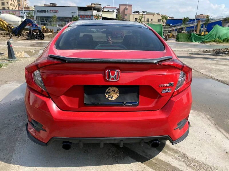 广州17年本田思域9