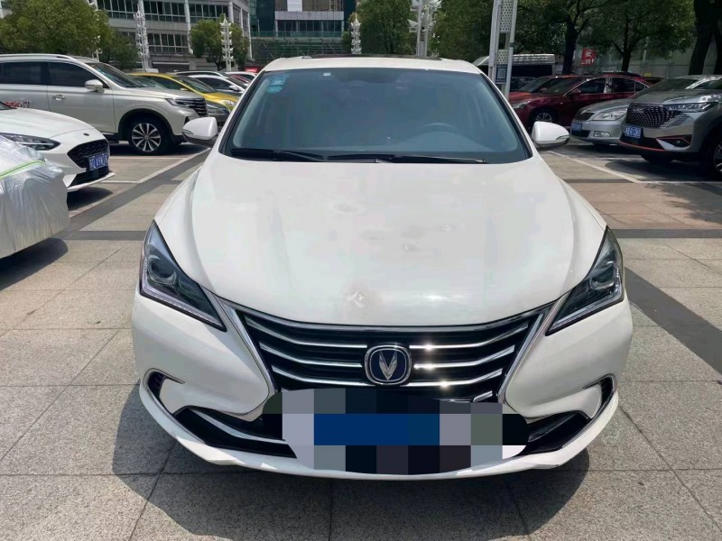 常州19年長安汽車逸動1