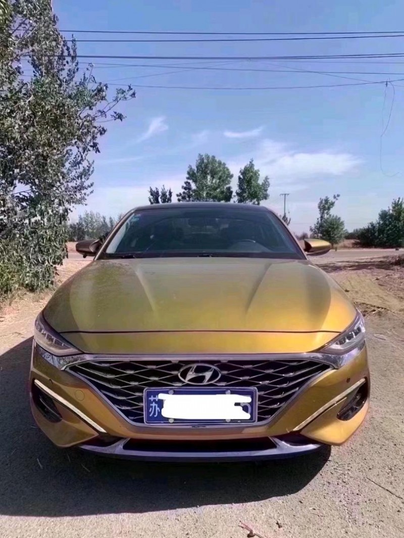 北京18年现代菲斯塔8