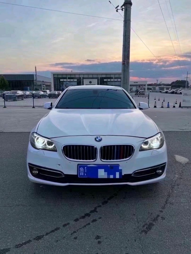 北京13年宝马5系8