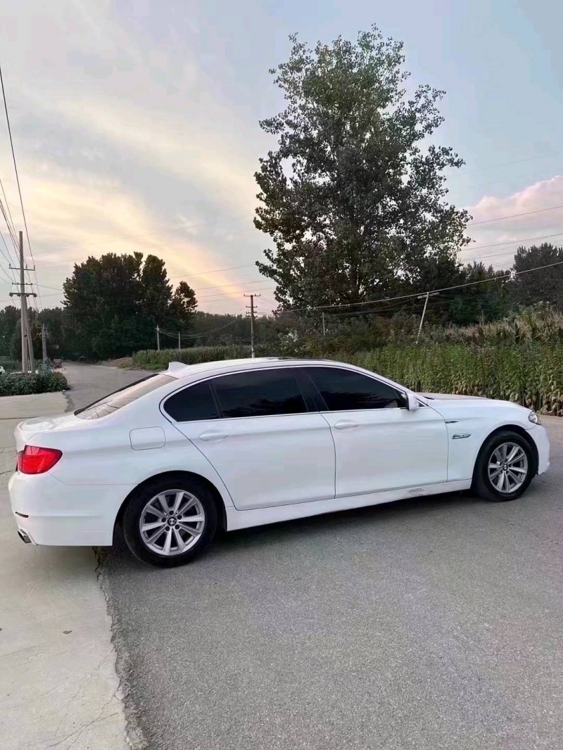 北京13年宝马5系4