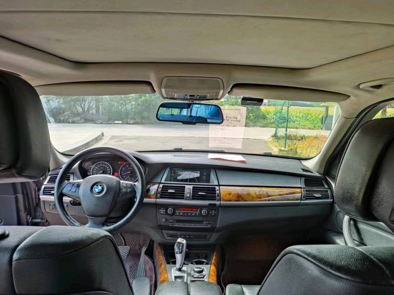 徐州12年宝马X55