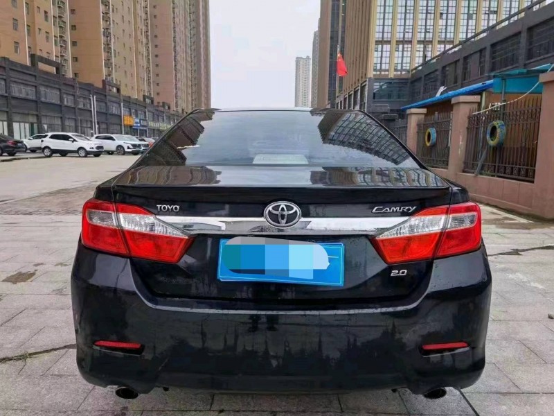 北京13年丰田凯美瑞7