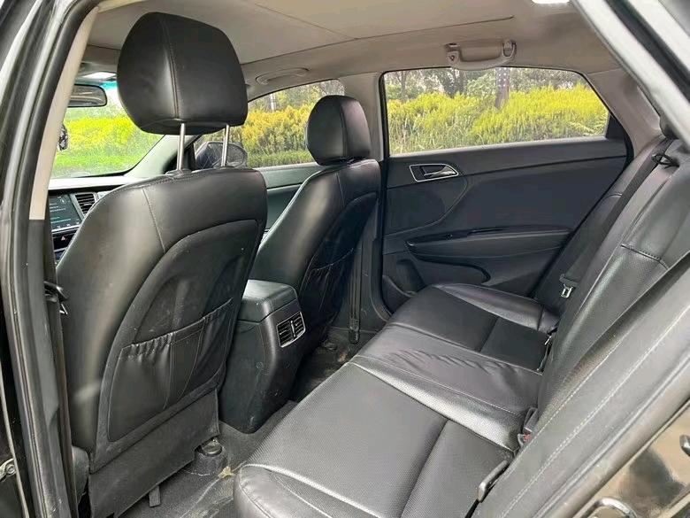 盐城16年现代名图5