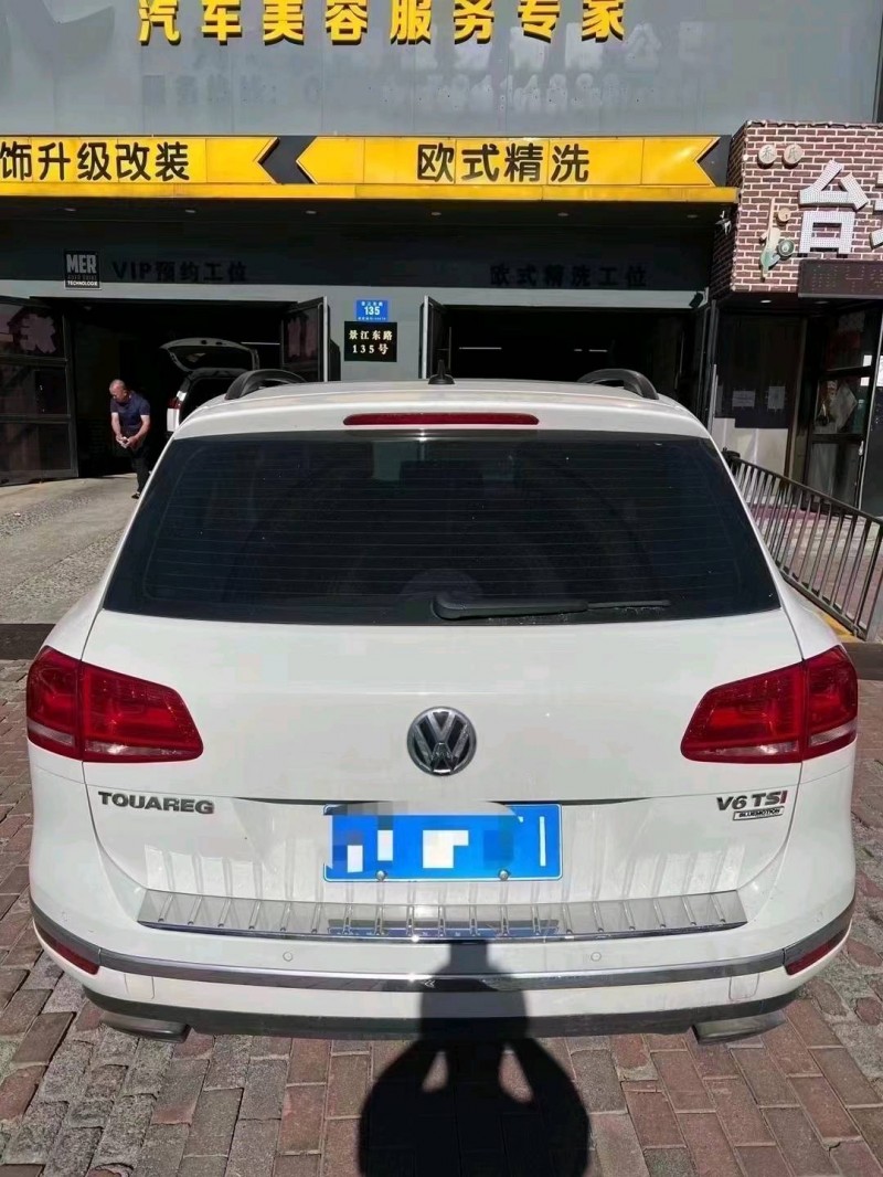 济南16年大众途锐7