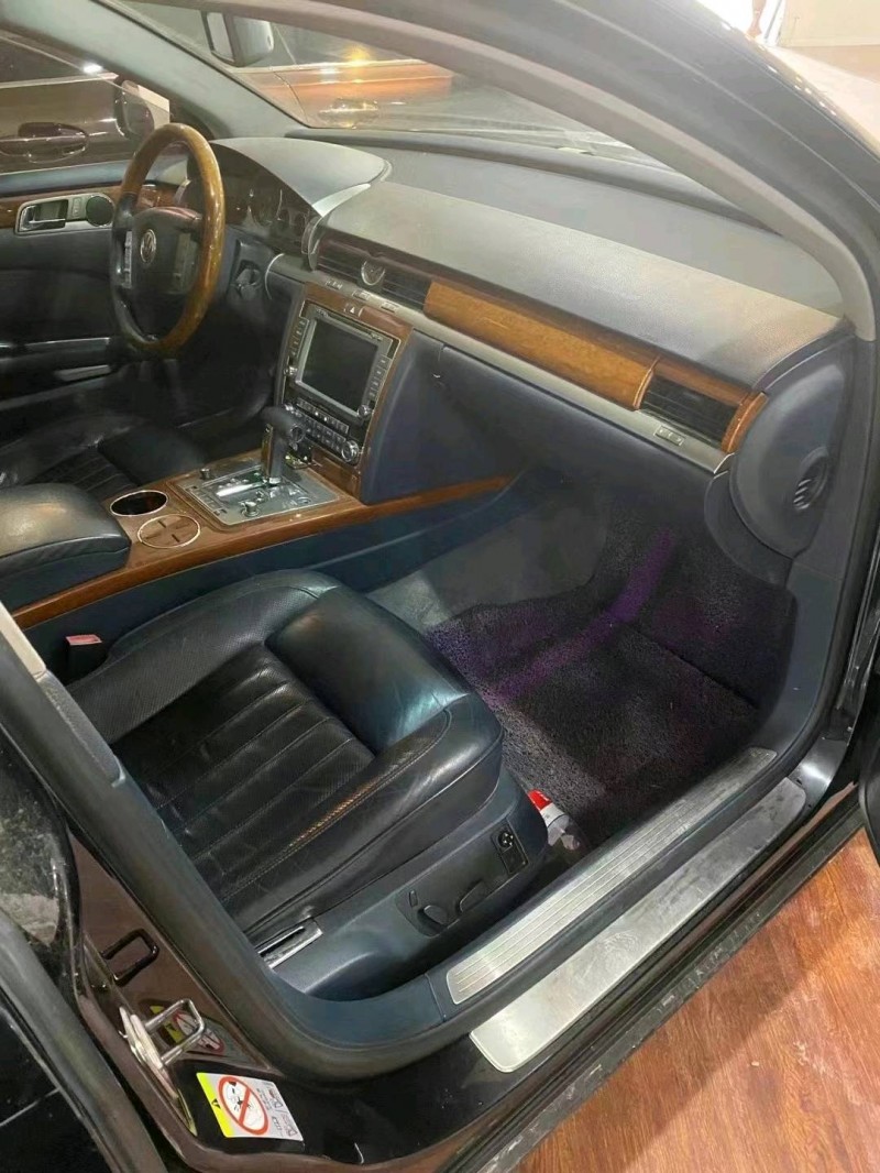 北京10年大众辉腾6