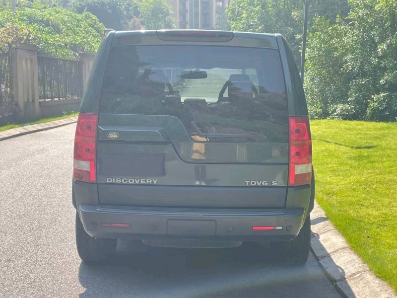 重庆10年路虎发现8